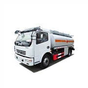 10 тона 4 × 2 камион за гориво с двигател Cummins 5.9L LHD или RHD